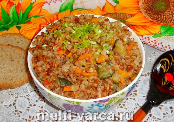 Гречана каша з овочами в мультиварці
