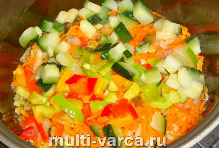 Гречана каша з овочами в мультиварці