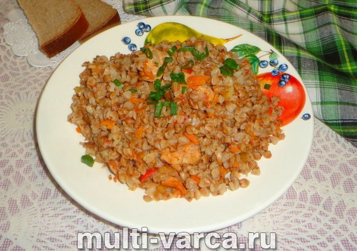 Гречка по-купецькому в мультиварці з індичкою