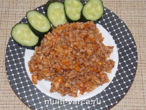 Гречка з фаршем і овочами