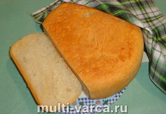 Хліб із часником у мультиварці