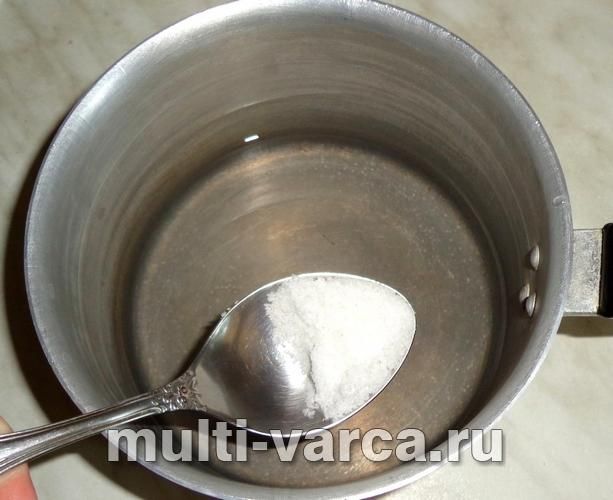 Хрусткі солоні огірки з оцтом і горілкою
