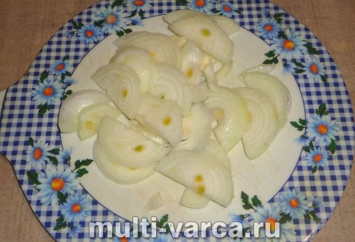 Індичка з ананасами в мультиварці