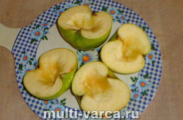 Яблука на пару в мультиварці