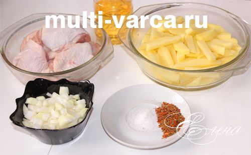 Як посмажити курячі стегенця з картоплею