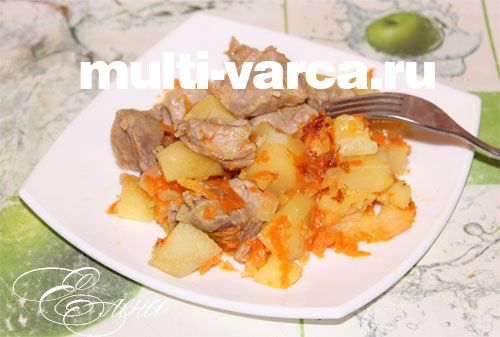 Яловичина з картоплею в мультиварці