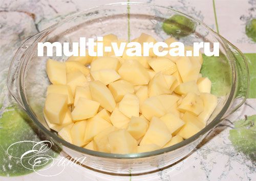 Яловичина з картоплею в мультиварці