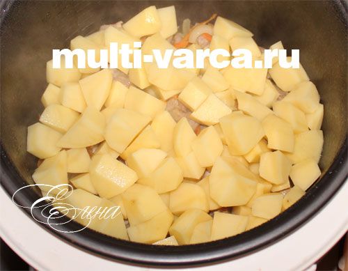 Яловичина з картоплею в мультиварці