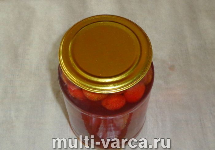 Компот із полуниці з м