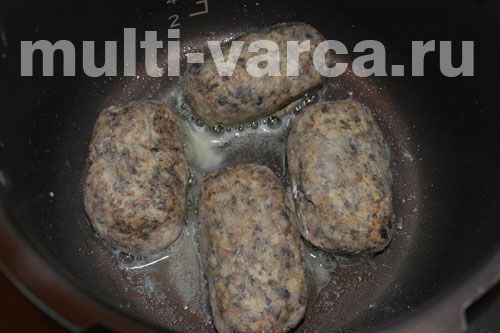 Котлети з грибів із гречкою