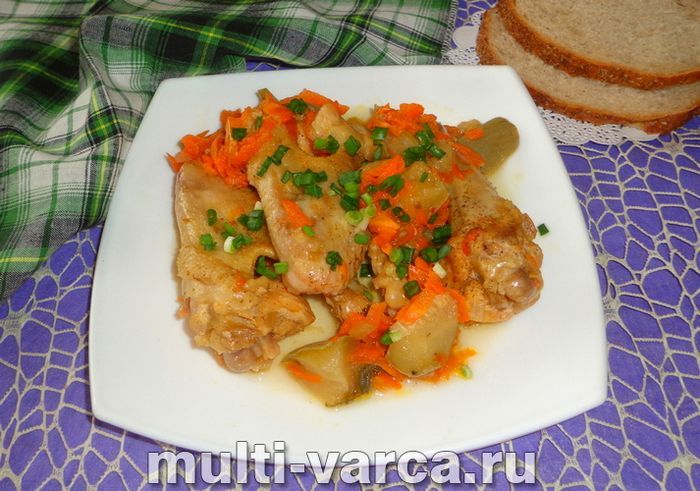 Курка із замороженими овочами в мультиварці