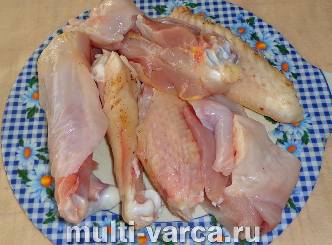 Курка з цвітною капустою в мультиварці