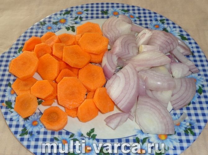 Курка з цвітною капустою в мультиварці