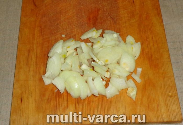 Локшина з овочами в мультиварці