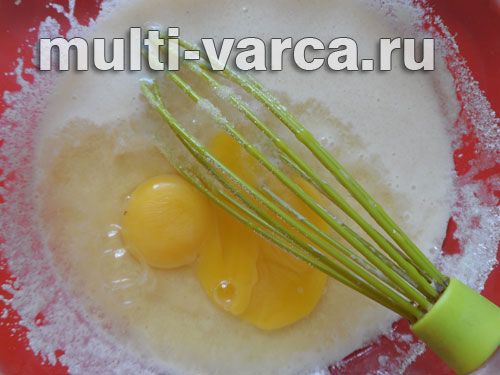 Малиновий манник у мультиварці