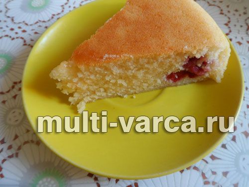 Малиновий манник у мультиварці
