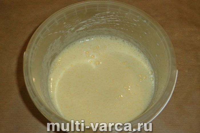 Манний пиріг у мультиварці