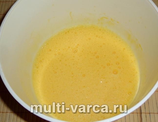 Манник на йогурті в мультиварці