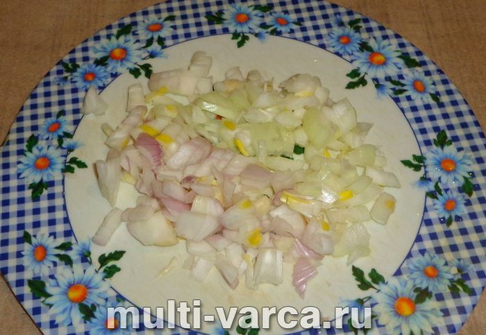 Пекінська капуста з фаршем у мультиварці