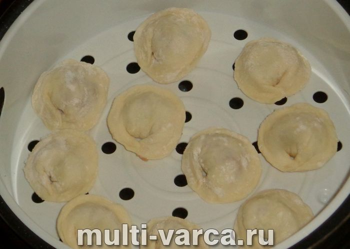 Пельмені на пару