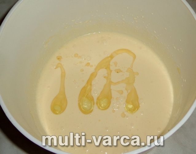 Пиріг із рисом і яйцем у мультиварці