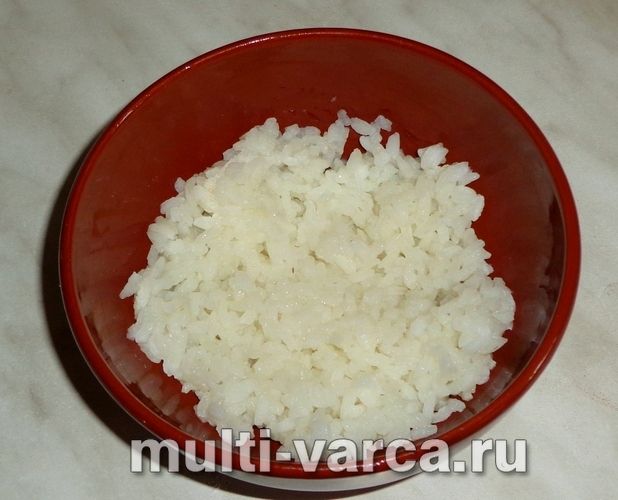 Пиріг із рисом і яйцем у мультиварці