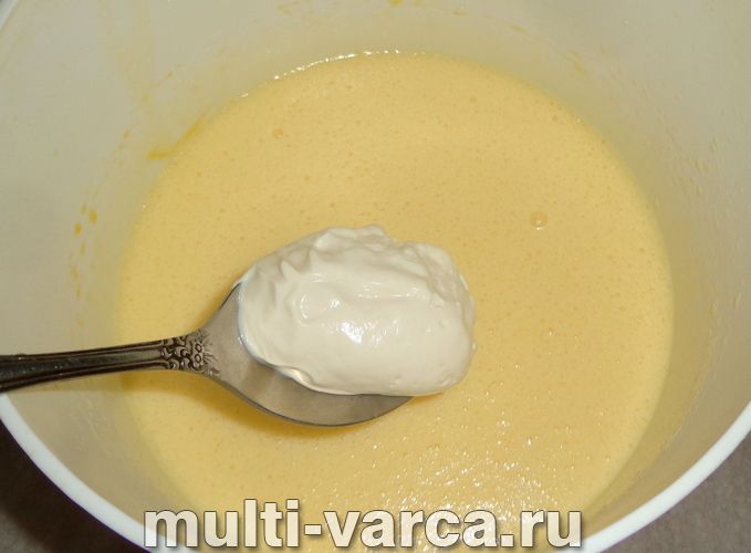 Пиріг із журавлиною в мультиварці