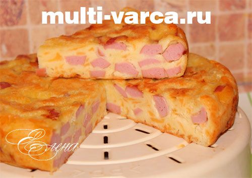 Пиріг на майонезі з сиром і сосисками в мультиварці