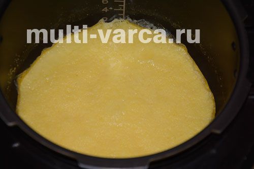 Полента з м'ясним соусом із фаршу