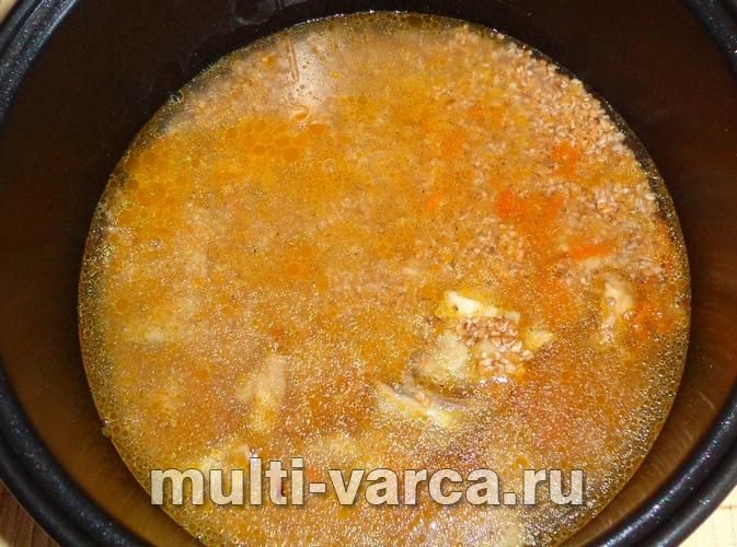 Пшенична каша з м'ясом у мультиварці