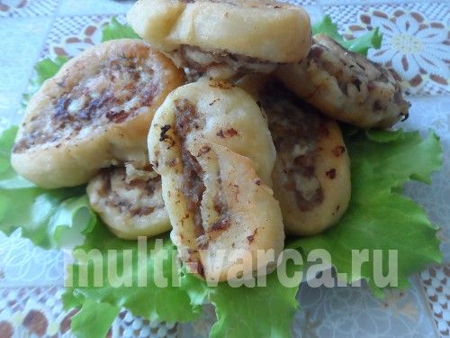 Шаньги з м'ясом у мультиварці