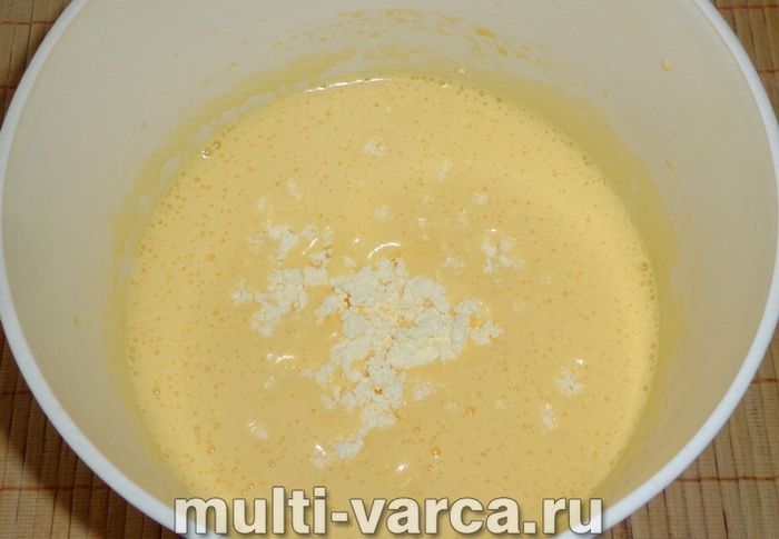 Сирний торт у мультиварці