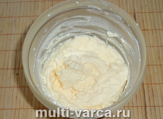 Сирний торт у мультиварці