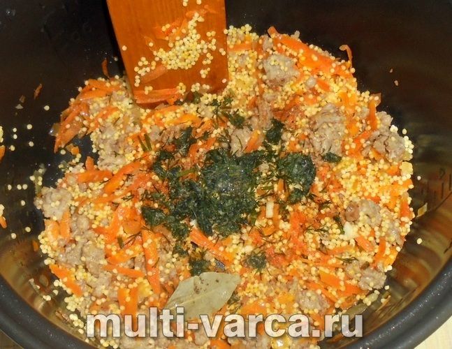 Смачна пшоняна каша з фаршем
