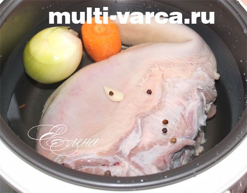 Заливний язик у мультиварці