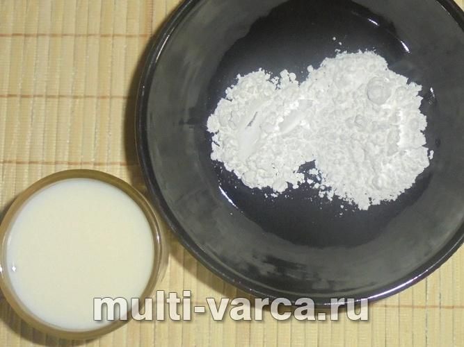 Запечені яблука з фініками та заварним кремом