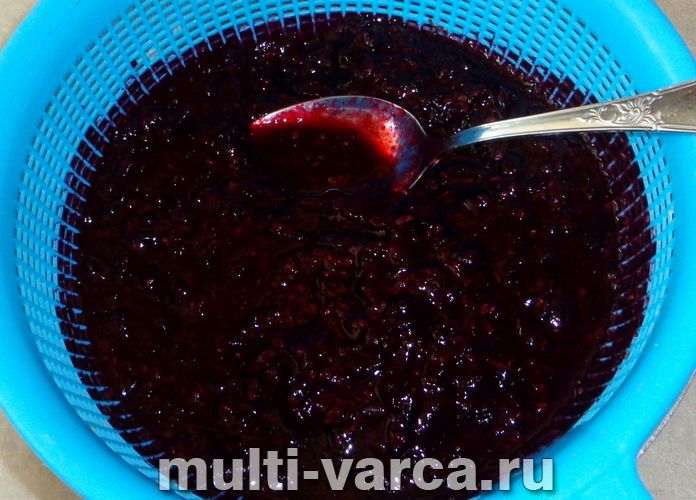 Желе з чорної смородини в мультиварці