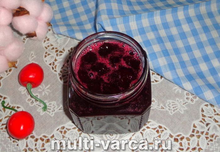Желе з вишні в мультиварці