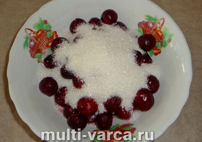 Желе з вишні в мультиварці
