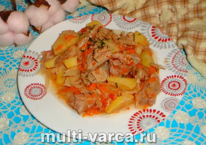 Бігус із куркою в мультиварці