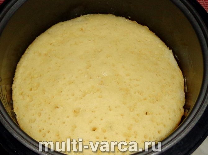 Бісквіт на мінеральній воді в мультиварці