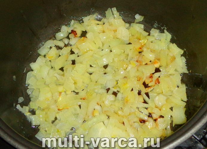 Горбуша у вершковому соусі в мультиварці