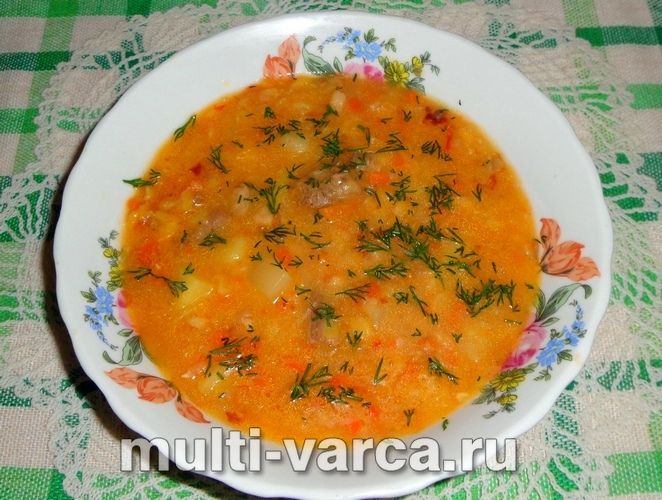 Гороховий суп із тушонкою в мультиварці