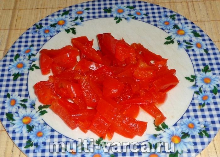 Гуска з овочами в мультиварці