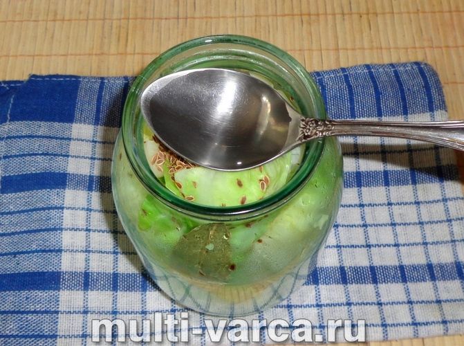 Капуста на зиму шматочками