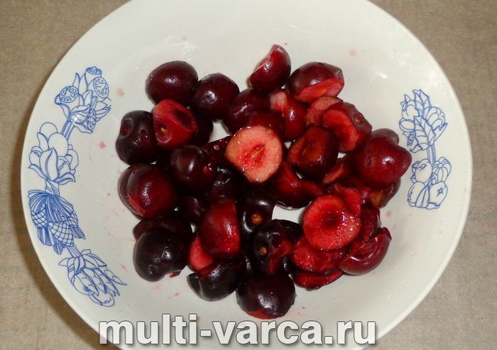 Компот із черешні в мультиварці