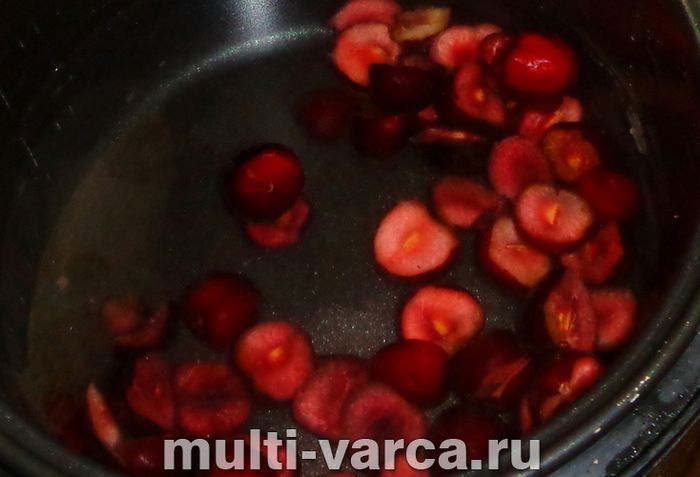 Компот із черешні в мультиварці