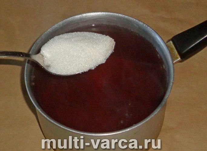 Компот із полуниці та ківі