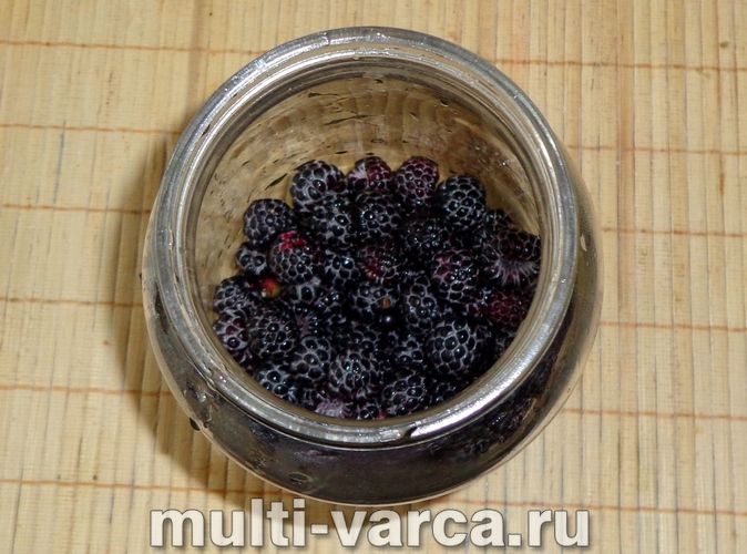 Компот з ожини на зиму