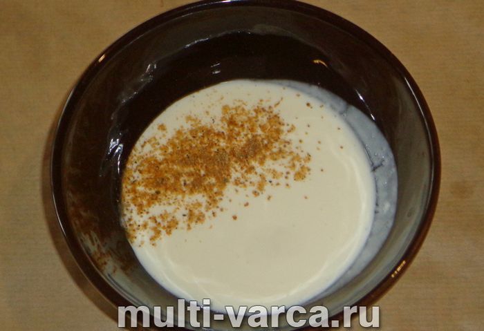 Кролик у сметанному соусі